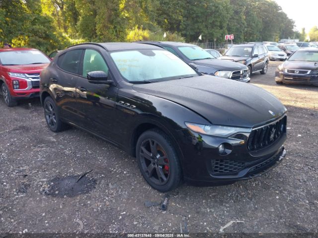 2019 MASERATI LEVANTE ZN661XUA2KX335143