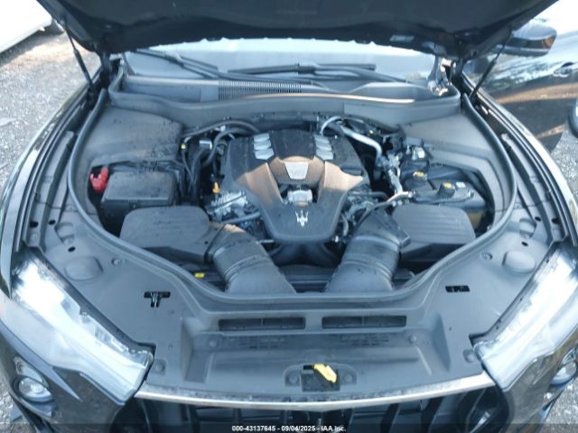 2019 MASERATI LEVANTE ZN661XUA2KX335143 Photo 9