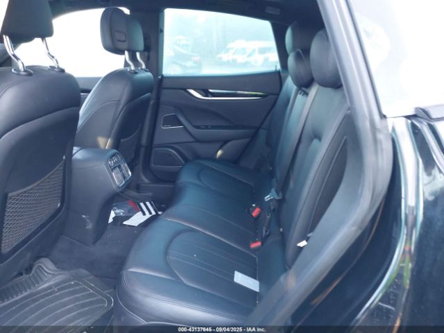 2019 MASERATI LEVANTE ZN661XUA2KX335143 Photo 7