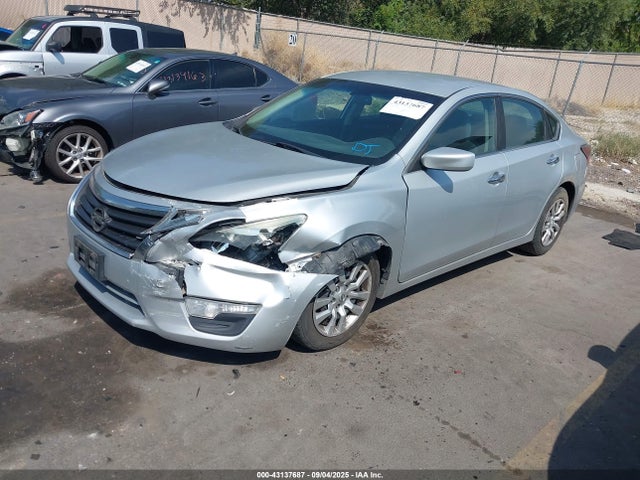 1N4AL3AP9FN378649 Nissan 2015