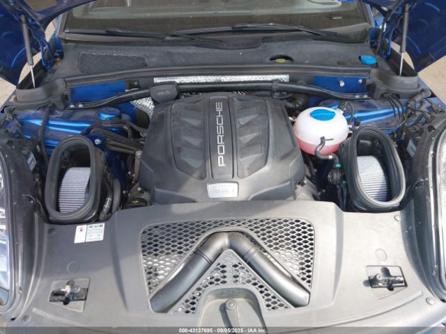 2018 PORSCHE MACAN WP1AB2A56JLB34210 Photo 9