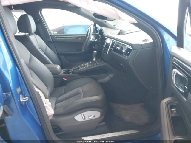 2018 PORSCHE MACAN WP1AB2A56JLB34210 Photo 4