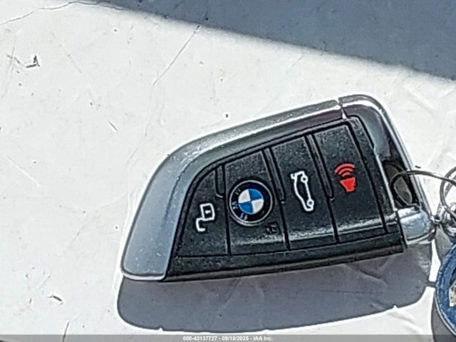 WBA5R1C51KAE81656 BMW 330I