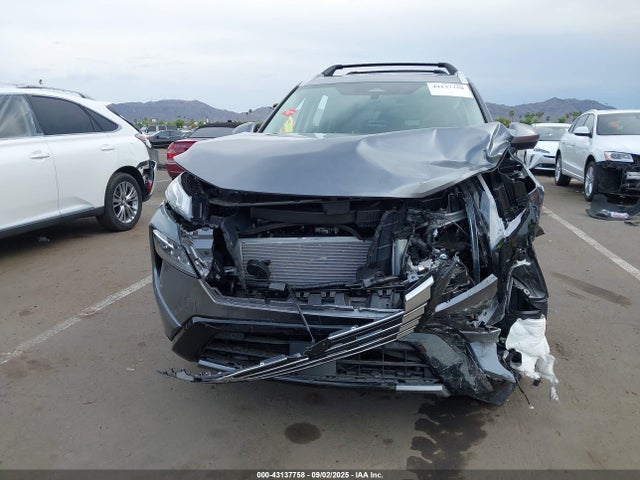 JN8BT3DC4SW102881 Nissan Rogue