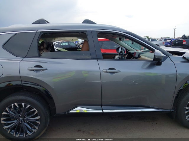 JN8BT3DC4SW102881 Nissan Rogue