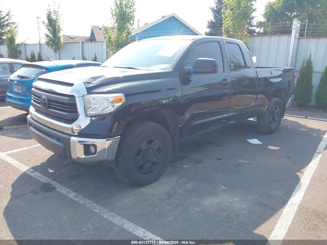 Toyota 1ur-fe 2014 5TFUM5F11EX053761 Image 2