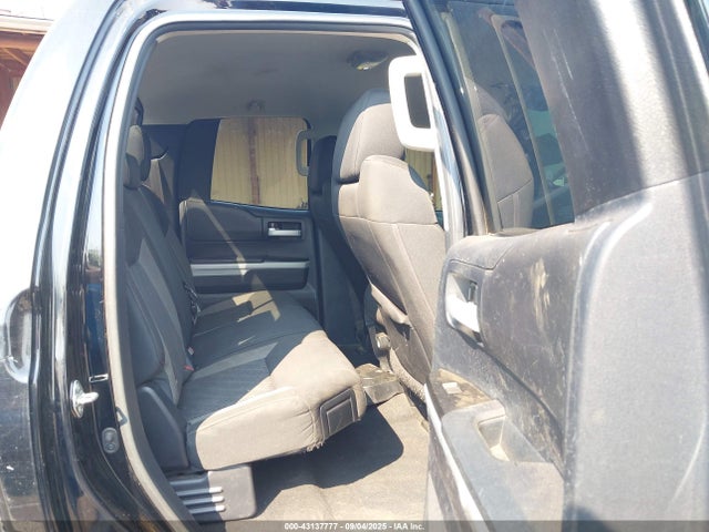 Toyota 1ur-fe 2014 5TFUM5F11EX053761 Image 8