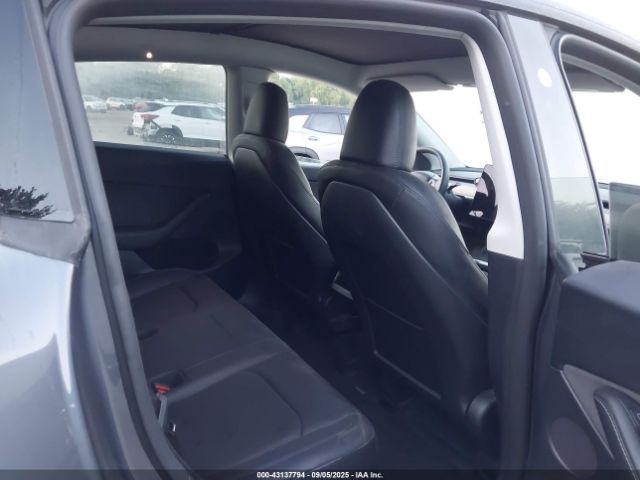 2023 TESLA MODEL Y 7SAYGDEE3PF829217 Photo 7