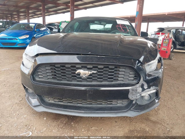 Ford 2.3l 4v premium fuel 2017 1FA6P8TH1H5330837 Image 13