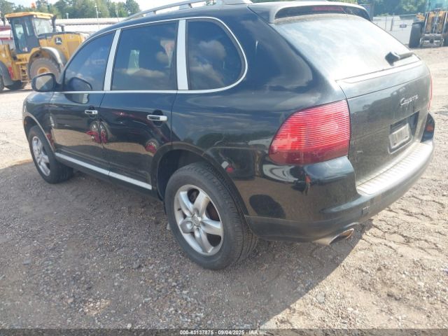 2005 PORSCHE CAYENNE WP1AA29P25LA25339 Photo 2