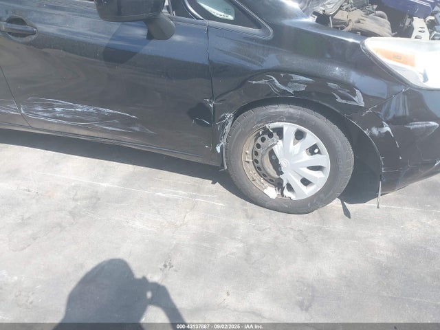 3N1CE2CP5FL435422 Nissan 2015