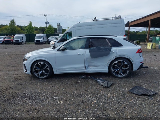 WU1ARBF1XMD021414 Audi RS Q8