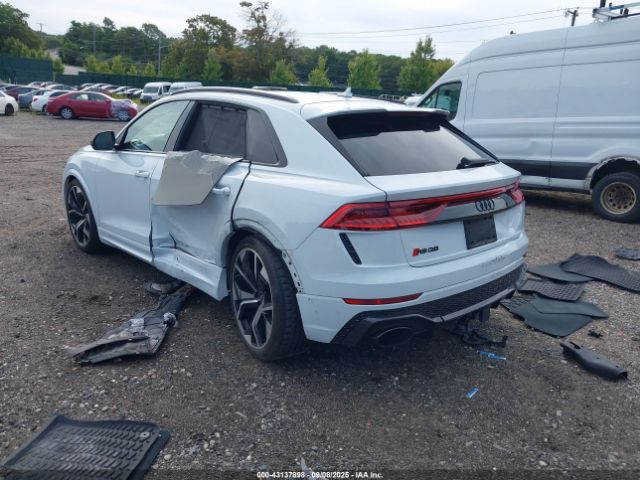 2021 AUDI RS Q8 WU1ARBF1XMD021414 Photo 2