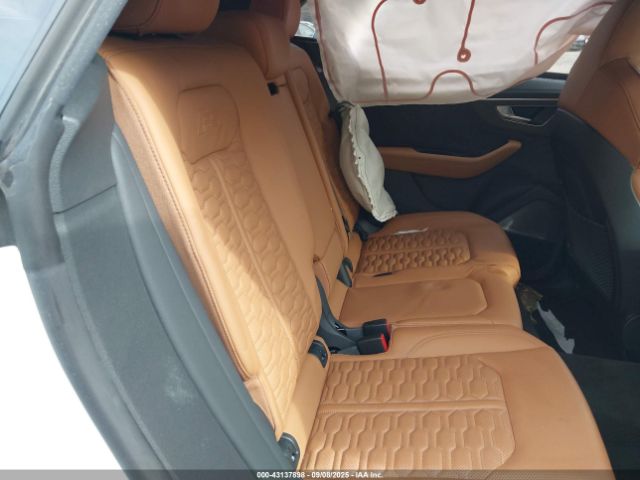 2021 AUDI RS Q8 WU1ARBF1XMD021414 Photo 7