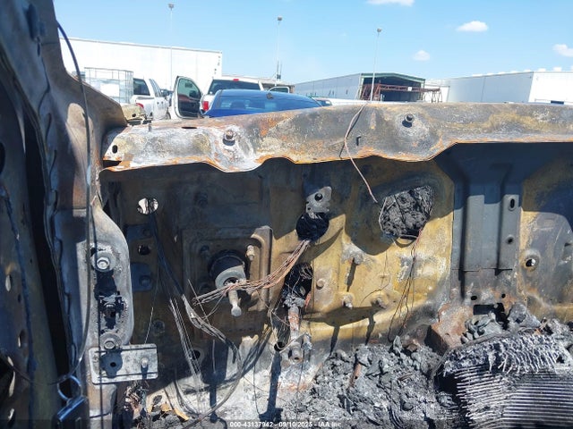 1C4RJJAG4R8940449 Jeep GRAND CHEROKEE L