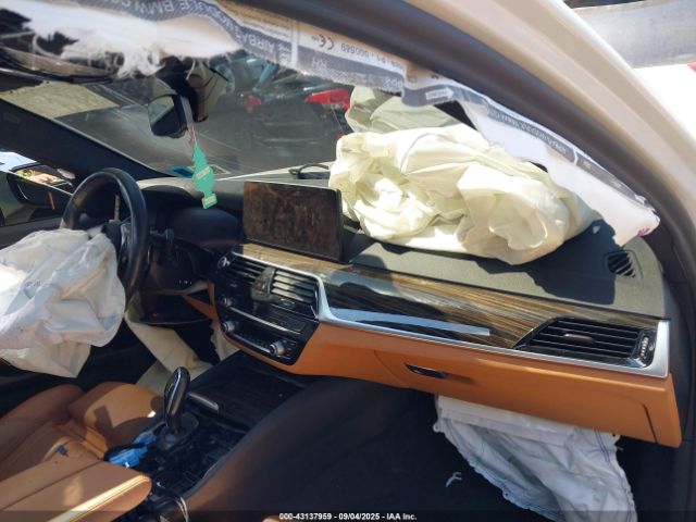 2021 BMW 530I WBA13BJ03MCH04185 Photo 4