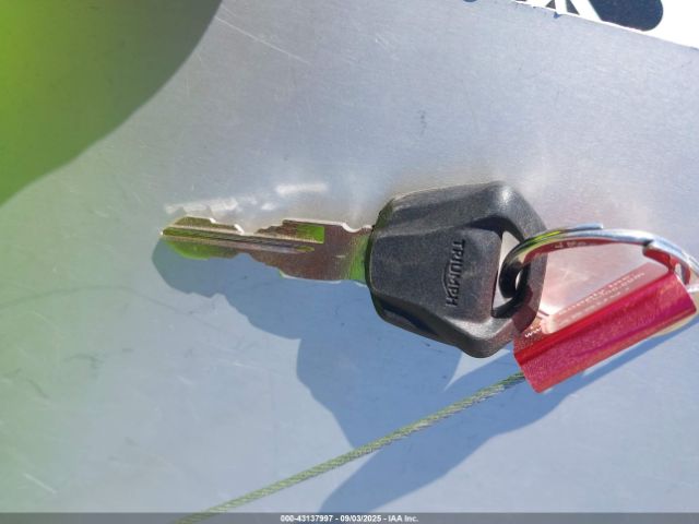 2025 TRIUMPH MOTORCYCLE DAYTONA SMTL23UF2STBW5626 Photo 10