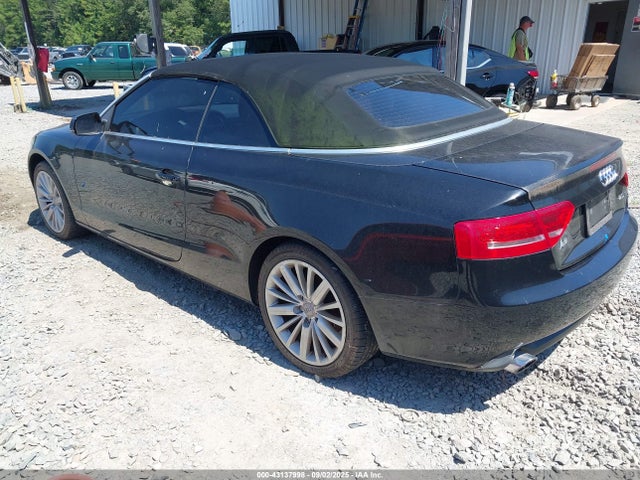 2010 AUDI A5 WAUJFAFH2AN008396 Photo 2