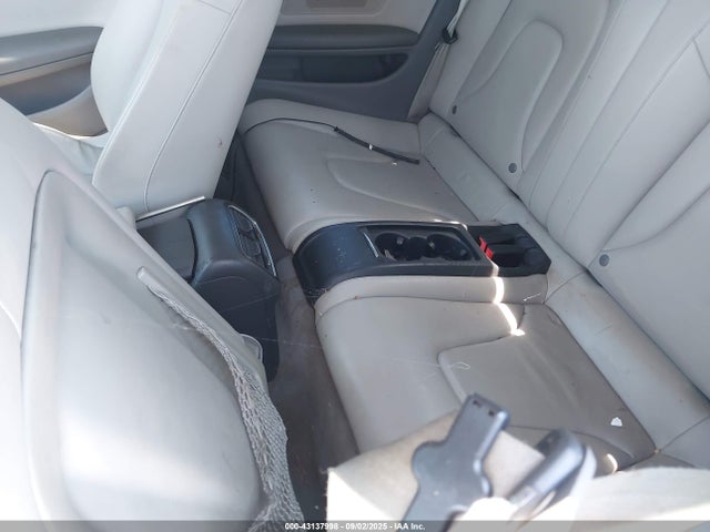 2010 AUDI A5 WAUJFAFH2AN008396 Photo 7