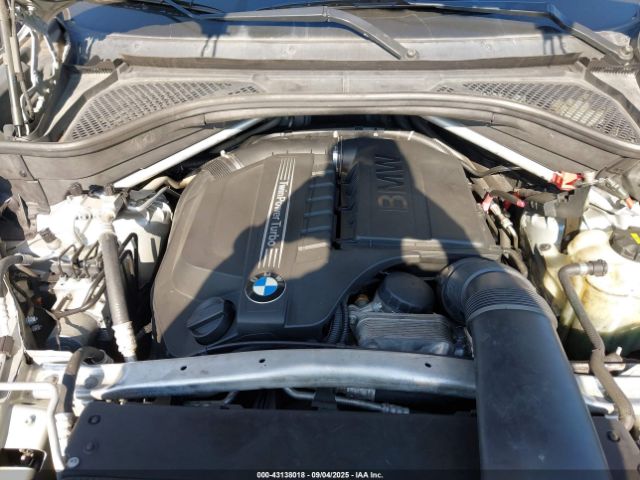 2016 BMW X5 5UXKR2C55G0R69688 Photo 9