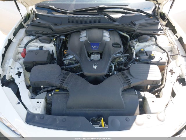 ZAM57YTA4K1315431 Maserati m156e