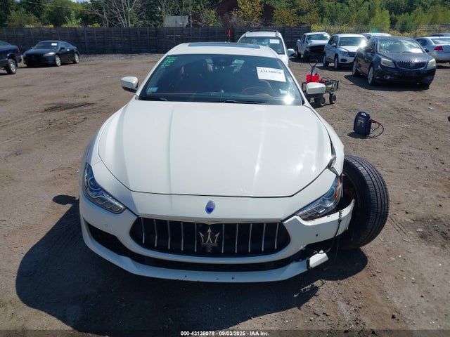 ZAM57YTA4K1315431 Maserati m156e