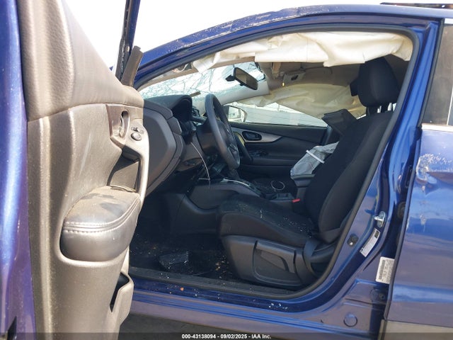 JN1BJ1CPXJW103786 Nissan ROGUE SPORT