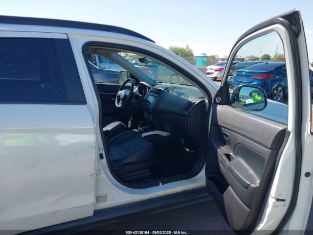 2013 MITSUBISHI RVR 4A4AJ4AU1DE603437 Photo 4