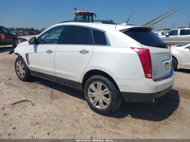 2014 CADILLAC SRX 3GYFNAE38ES518291 Photo 2