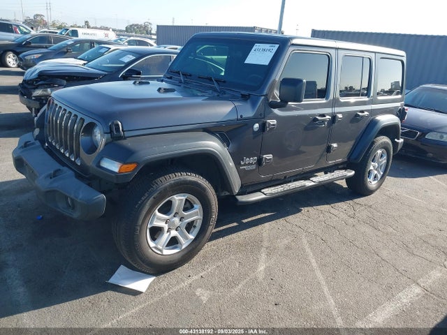 1C4HJXDN2JW207793 Jeep Wrangler