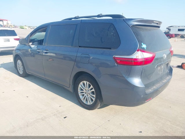 Toyota 2gr-fks 2017 5TDYZ3DC4HS820282 Image 3