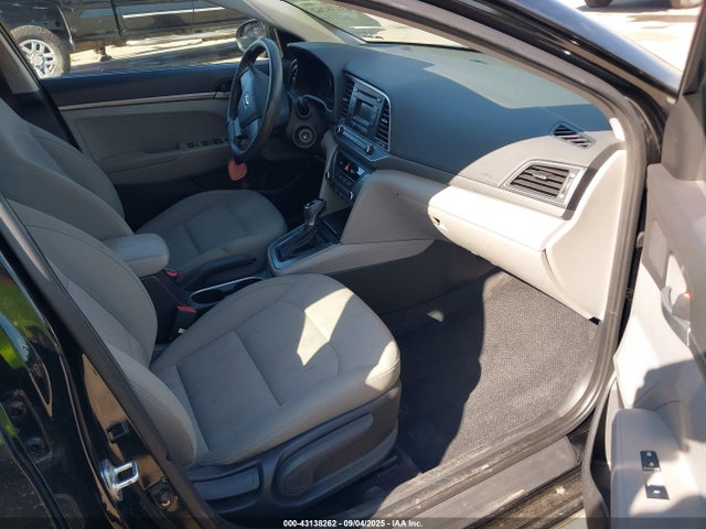 Hyundai 2017 2017 KMHD74LF7HU164561 Image 5
