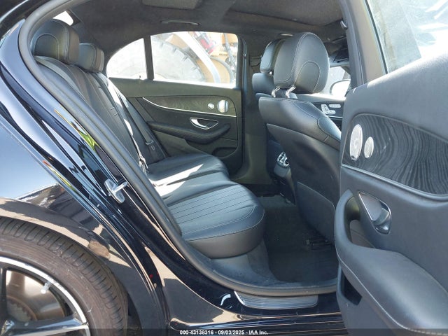 Mercedes-Benz m276 2019 WDDZF6JB2KA560548 Image 8