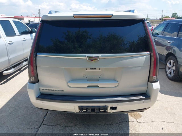 Cadillac l86 -sidi: spark ignition direct injection, vvt: variable valve timing, afm, e85 max, alum 2017 1GYS3BKJ2HR270656 Image 16