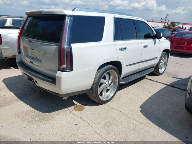 2017 CADILLAC ESCALADE 1GYS3BKJ2HR270656 Photo 3