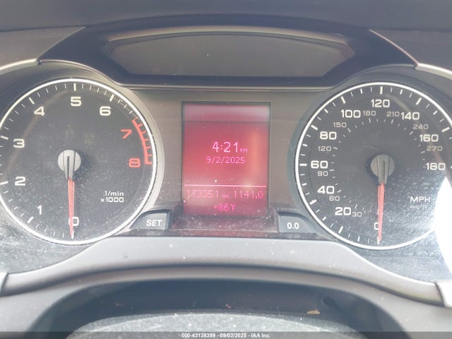 2011 AUDI A4 WAUFFAFL8BN044847 Photo 6