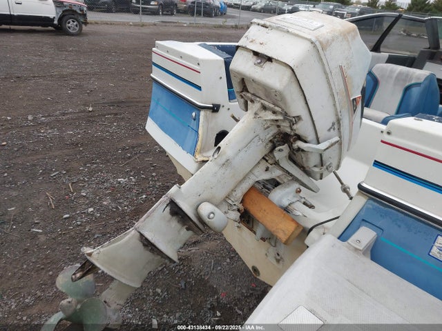 1989 BAYLINER 17' BL1F14CRK788 Photo 9