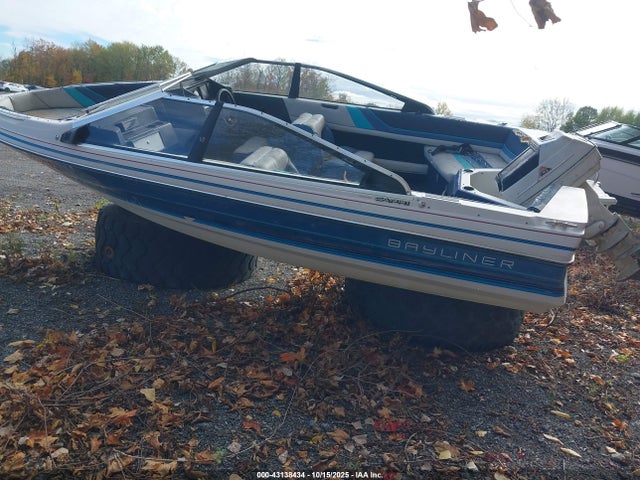1989 BAYLINER 17' BL1F14CRK788 Photo 2
