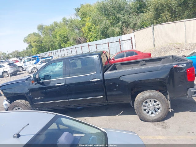 Chevrolet l96 2015 1GC1K0EG5FF512945 Image 14