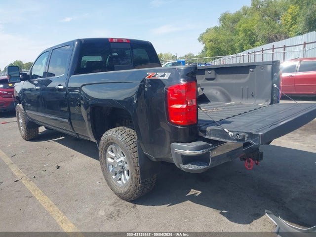 Chevrolet l96 2015 1GC1K0EG5FF512945 Image 3