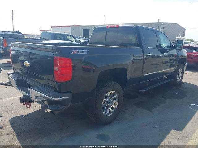 Chevrolet l96 2015 1GC1K0EG5FF512945 Image 4