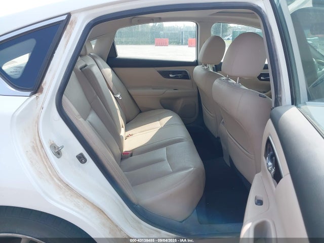 Nissan Altima 2015 1N4AL3AP2FN377004 Image 8