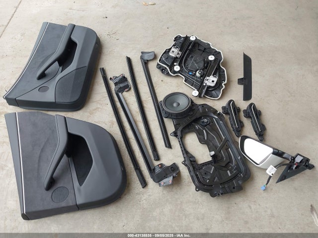 Tesla 2025 2025 5YJ3E1EBXSF875007 Image 12