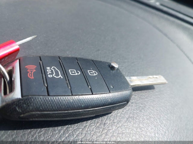5XYKT3A65EG527425 KIA dohc t-gdi theta-ii