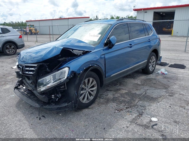 Продаж на аукціоні авто 2018 Volkswagen Tiguan 2.0t Se/2.0t Sel, vin: 3VV3B7AX1JM115458, номер лоту: 43138599