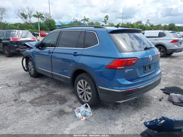 Продаж на аукціоні авто 2018 Volkswagen Tiguan 2.0t Se/2.0t Sel, vin: 3VV3B7AX1JM115458, номер лоту: 43138599