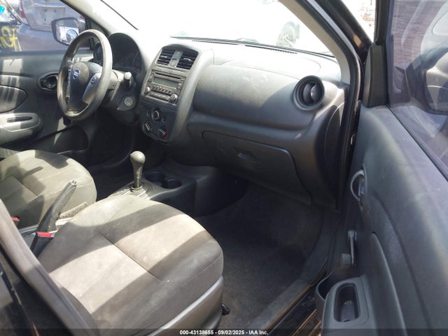 3N1CN7AP9GL817440 Nissan 2016