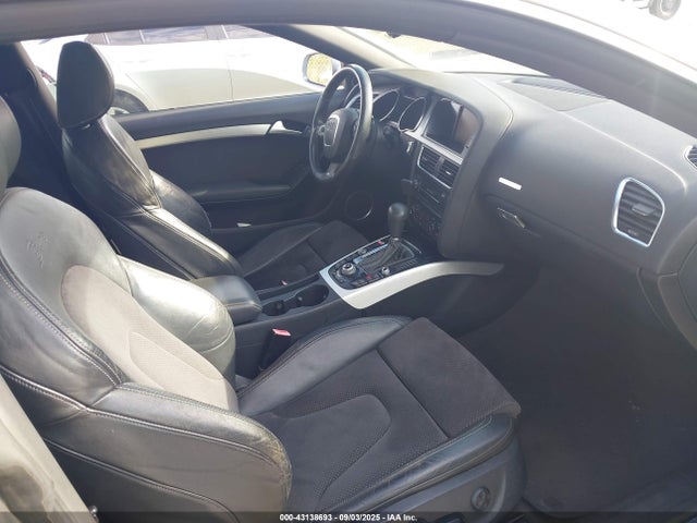 2011 AUDI A5 WAUWFAFR3BA008009 Photo 4