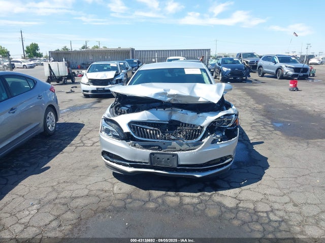 1G4ZP5SS8HU191777 Buick lgx -di: direct injection - vvt: variable valve timing - alum - gen 2