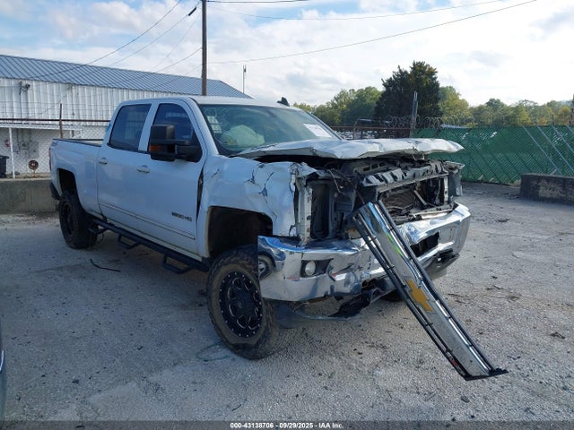 Chevrolet lml - pti, duramax 2016 1GC1KVE82GF177618 Image 1